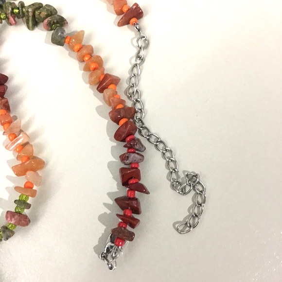 Multi Gemstone necklace with Green pendant - Picture 9 of 9